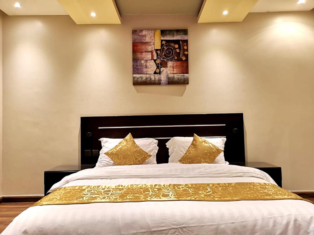 Bzul For Furnished Apartments Riyadh Eksteriør billede