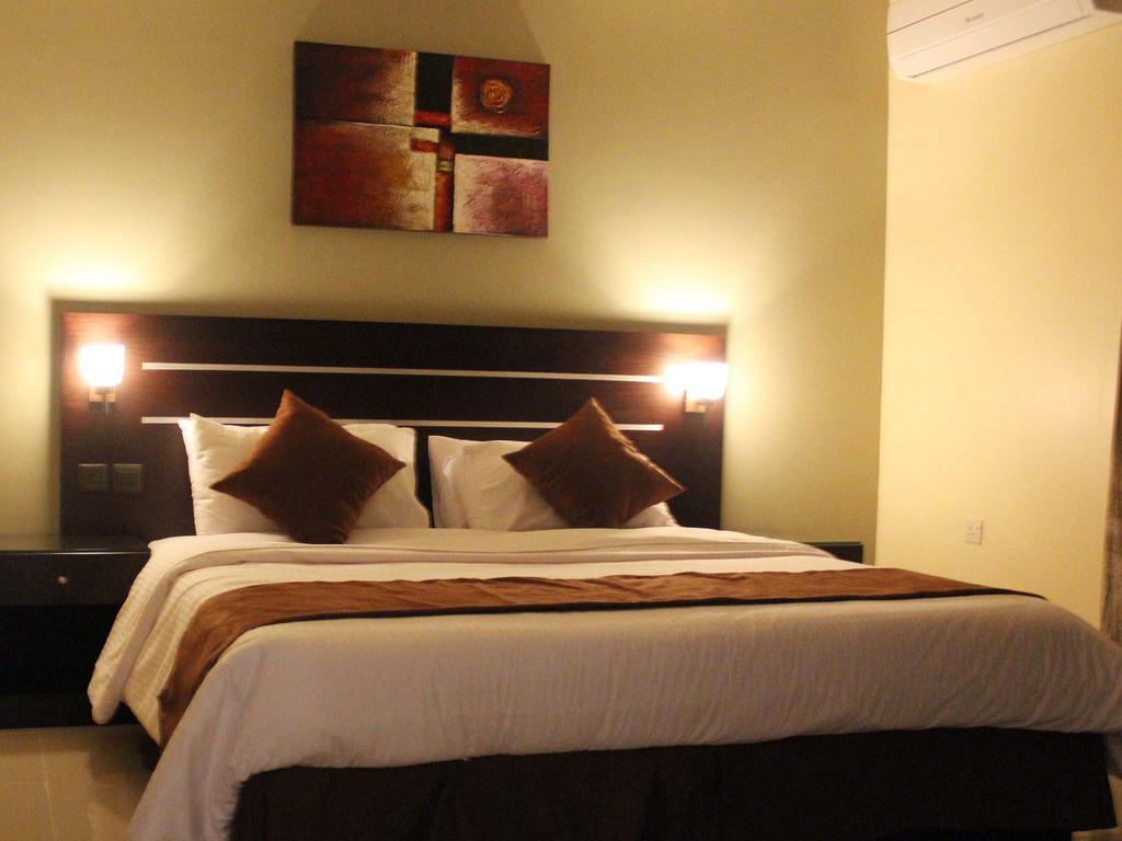 Bzul For Furnished Apartments Riyadh Eksteriør billede